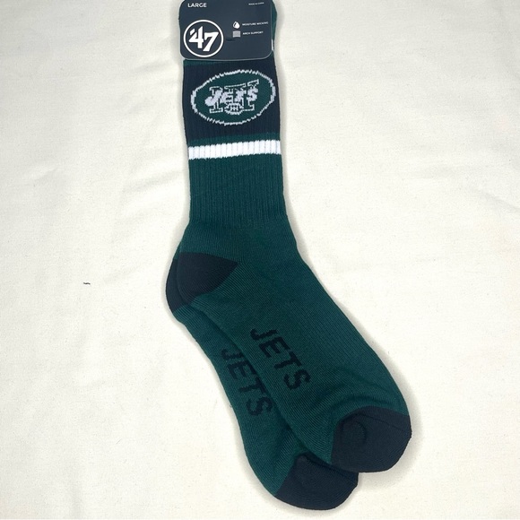 2 pairs of New York Jets athletic crew socks - Picture 5 of 7